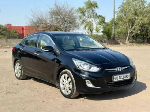 Hyundai Verna SX OPT 2012