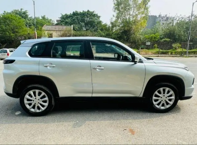 Maruti Suzuki Grand Vitara Sigma Smart Hybrid 2023