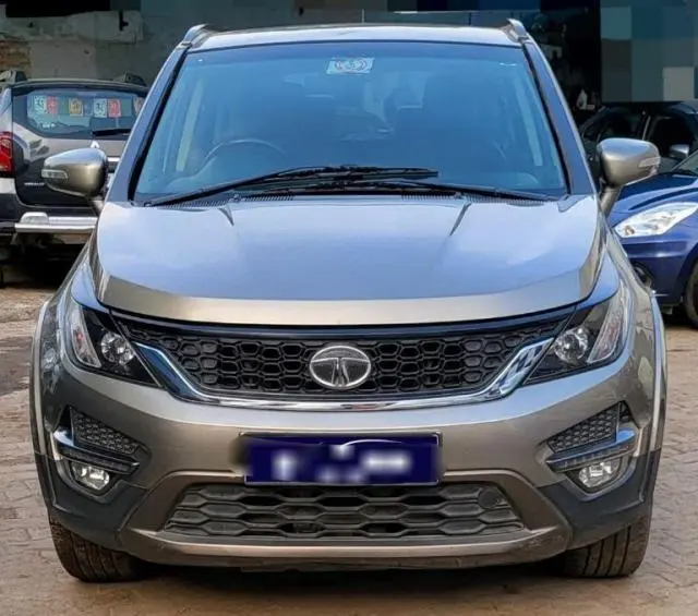Tata Hexa XT 4x2 6 STR 2017