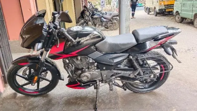 Bajaj Pulsar 150cc 2019