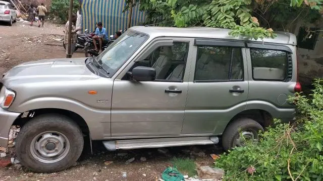 Mahindra Scorpio VLX 2010