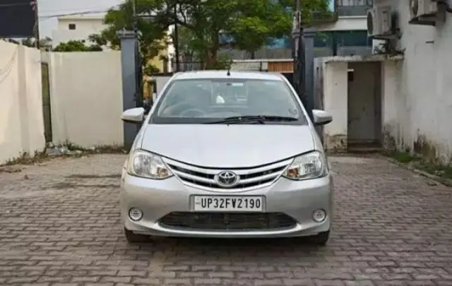 Toyota Etios Liva G 2014