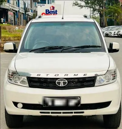 Tata Safari Storme 2.2 EX 4X2 2017