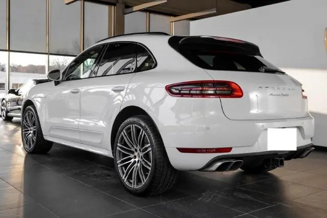 Porsche Macan Turbo 2015