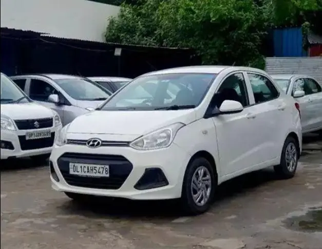 Hyundai Xcent Base 1.2 2016