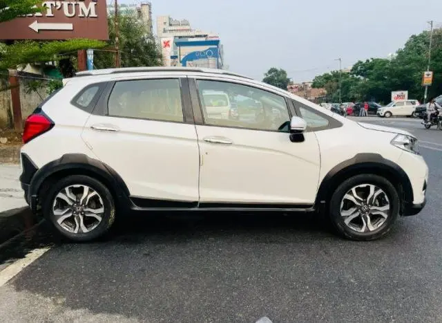 Honda WR-V VX Petrol 2017