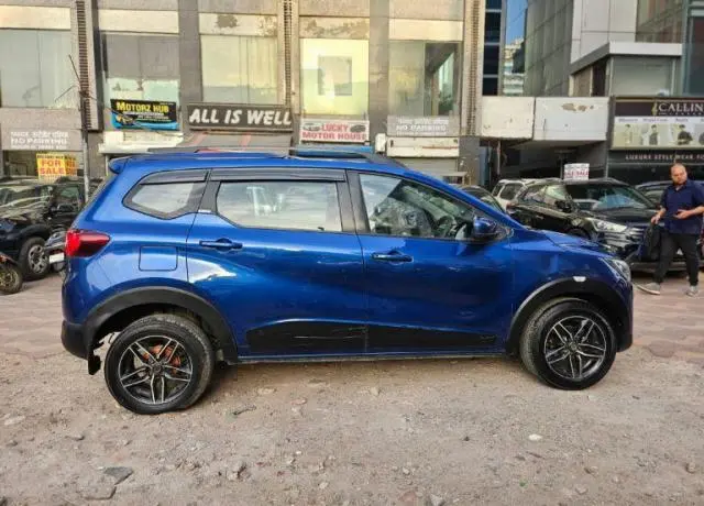 Renault Triber RXZ 2019