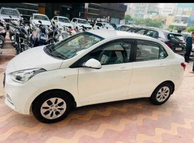 Hyundai Xcent E CRDi 2018