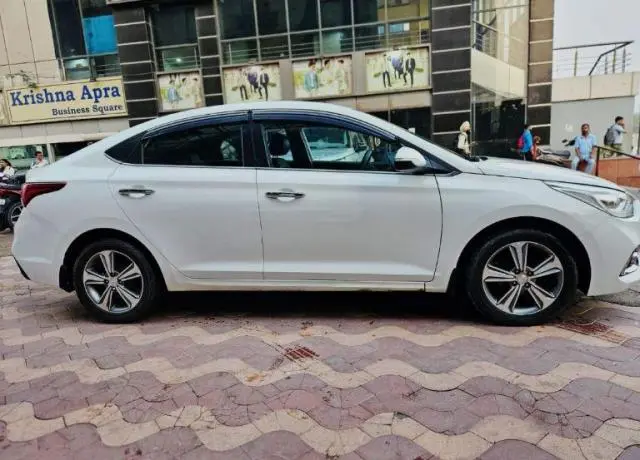 Hyundai Verna 1.6 CRDI SX 2017