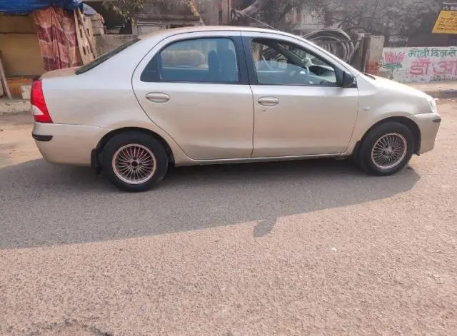 Toyota Etios G 2011
