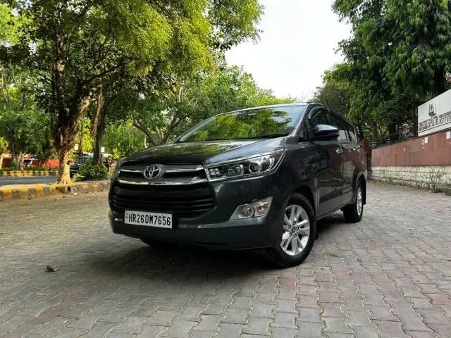 Toyota Innova Crysta 2.4 VX 7 STR 2018