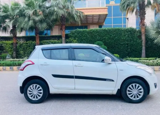 Maruti Suzuki Swift VXi 2014