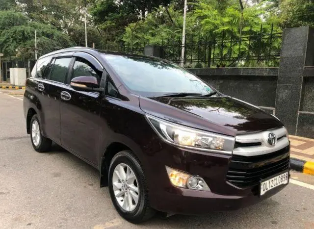 Toyota Innova Crysta 2.4 G 7 STR 2017