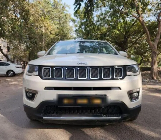 Jeep Compass2.0L Limited Black Pack 4x2 Option Pack 2019