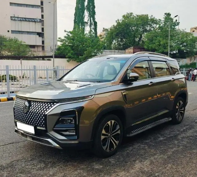 MG Hector Sharp Pro 1.5 Petrol Turbo CVT 2023