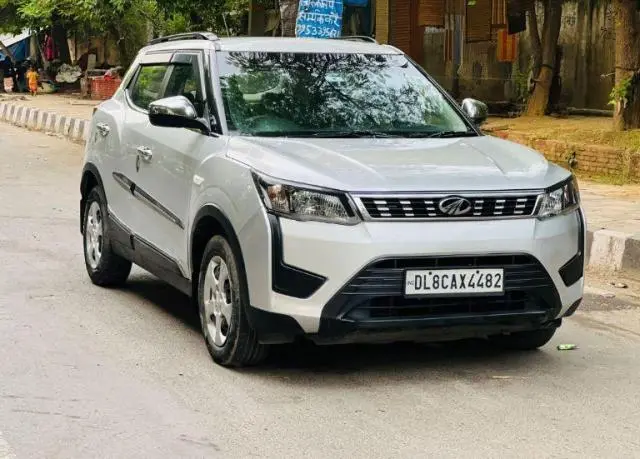 Mahindra XUV300 W6 Diesel 2019