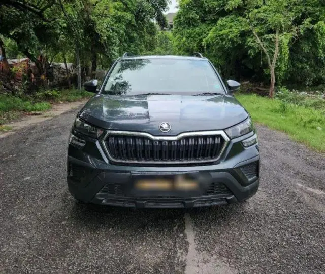 Skoda Kushaq Active 1.0L TSI MT 2021