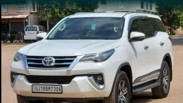 Toyota Fortuner 2.8 4x2 AT 2019