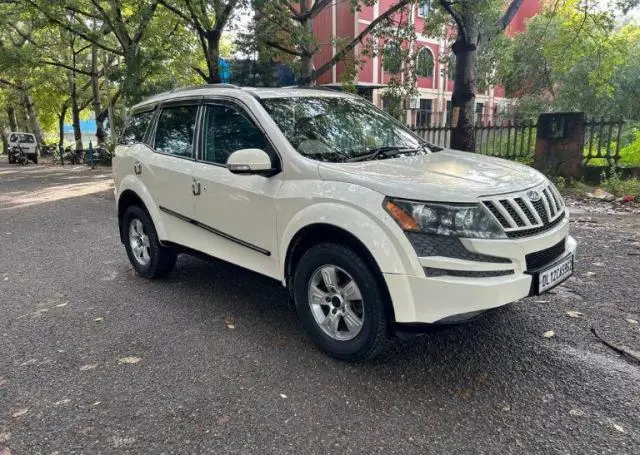 Mahindra XUV500 W8 2014