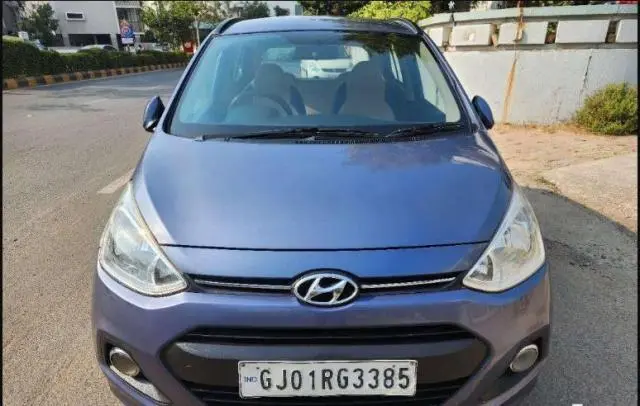 Hyundai Grand i10 Sportz (O) MT 1.2 Kappa VTVT 2014