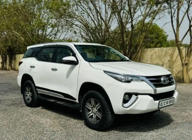 Toyota Fortuner 2.7 4x2 AT 2017