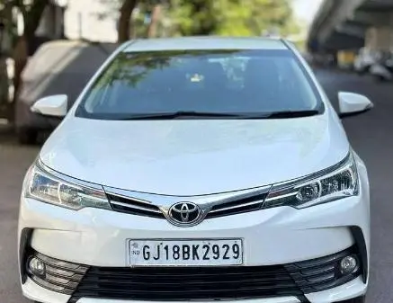 Toyota Corolla Altis 1.8 G AT 2019