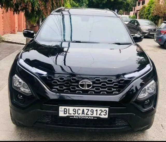 Tata Safari XZ Plus Dark Edition 2022
