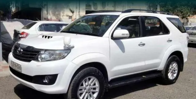 Toyota Fortuner 2.8 4x2 MT 2014