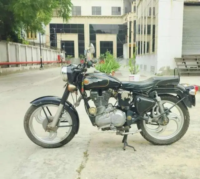 Royal Enfield Standard 350cc 2011