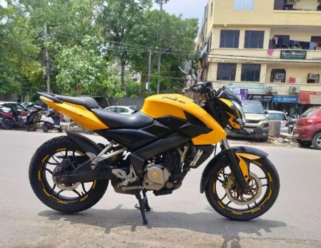 Bajaj Pulsar NS200 2012