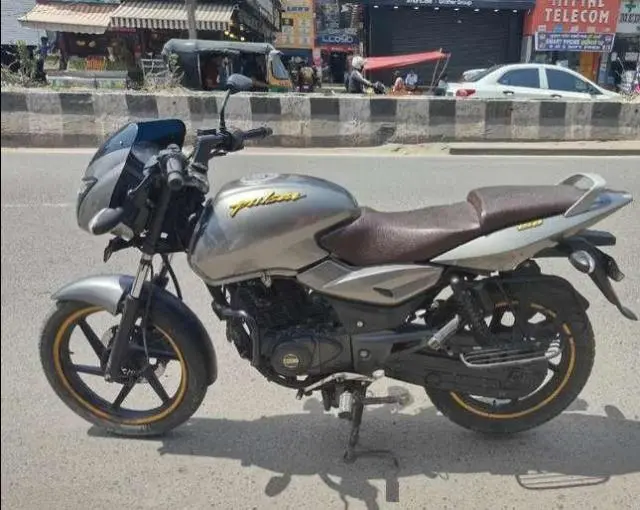 Bajaj Pulsar 150cc 2019