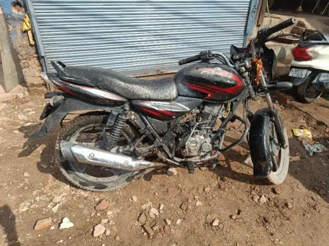 Bajaj Discover 125cc 2012
