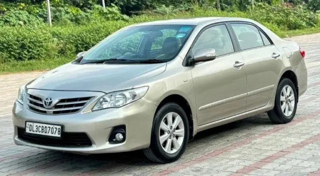 Toyota Corolla Altis 1.8 G 2013