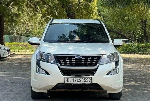 Mahindra XUV500 W5 2020