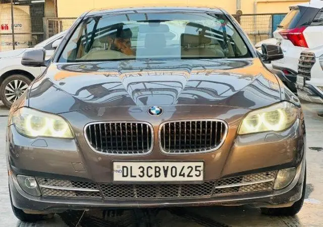 BMW 5 Series 523I 2011