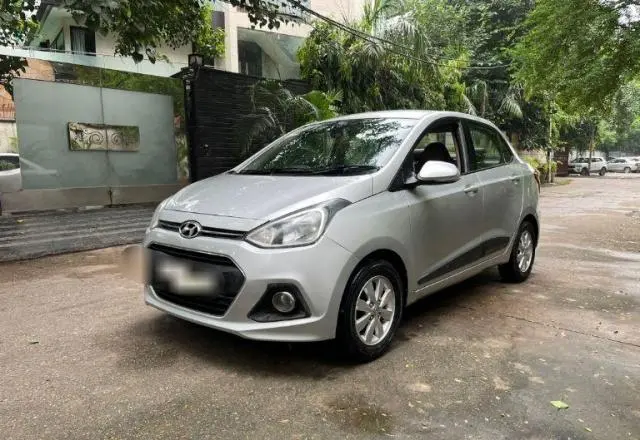 Hyundai Xcent SX (O) 2014