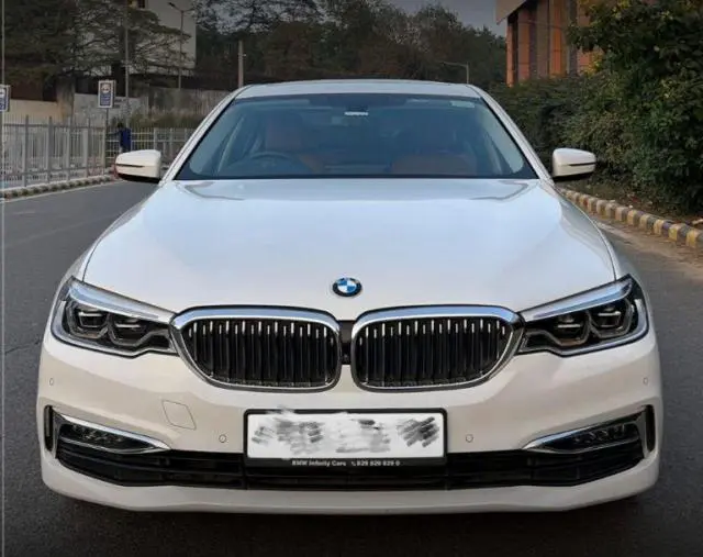 BMW 5 Series 520d Luxury Line 2019