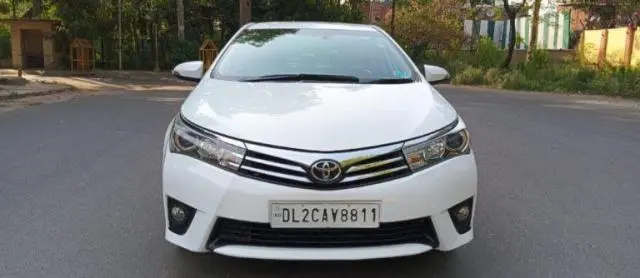 Toyota Corolla Altis 1.8 VL AT 2016