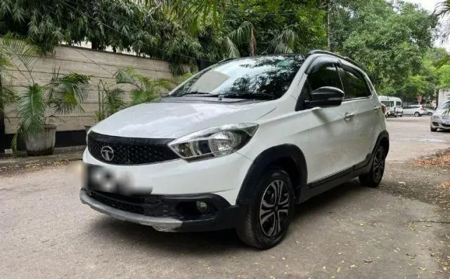 Tata Tiago Revotron XZ 2018