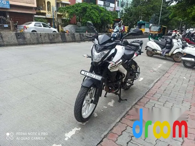 Bajaj Pulsar NS200 ABS 2022