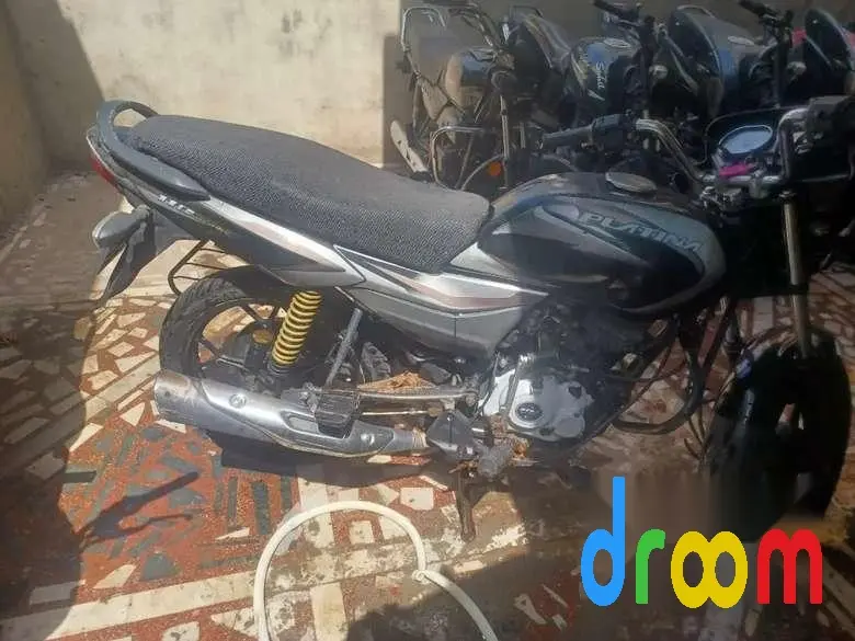 Bajaj Platina 100cc 2019