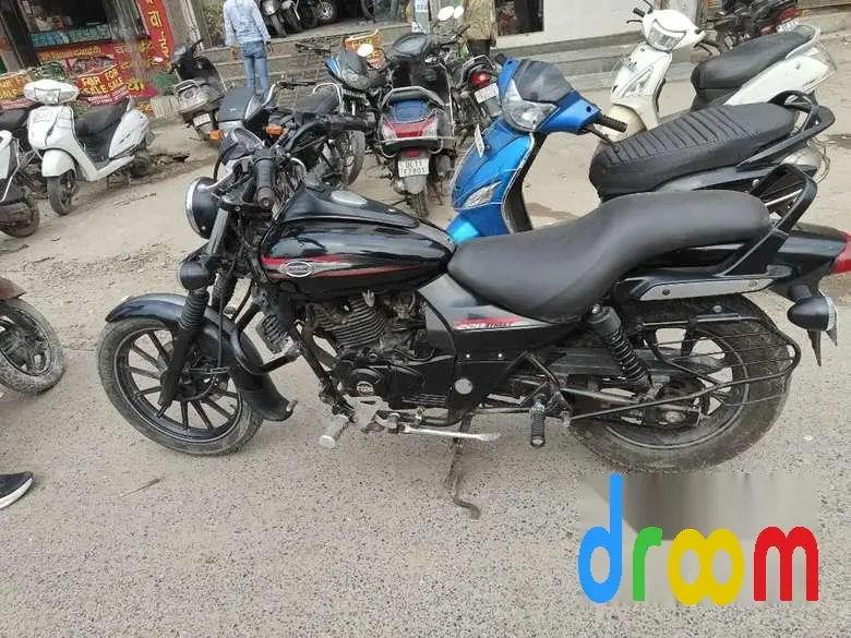 Bajaj Avenger Street 150 2017