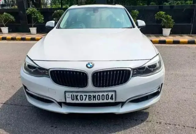 BMW 3 Series GT 320d Luxury Line 2015