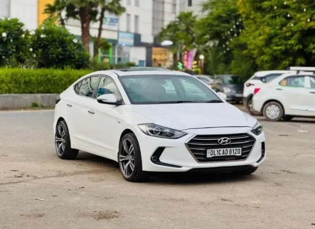 Hyundai Elantra 1.6 SX (O) 2017