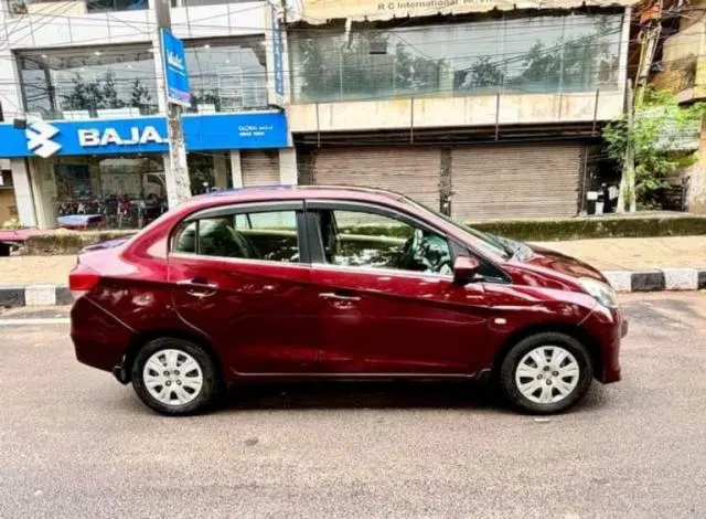 Honda Amaze 1.2 S i-VTEC 2014