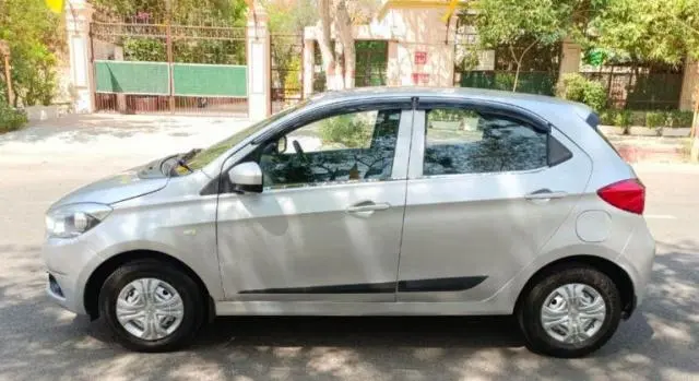 Tata Tiago Revotorq XM 2018