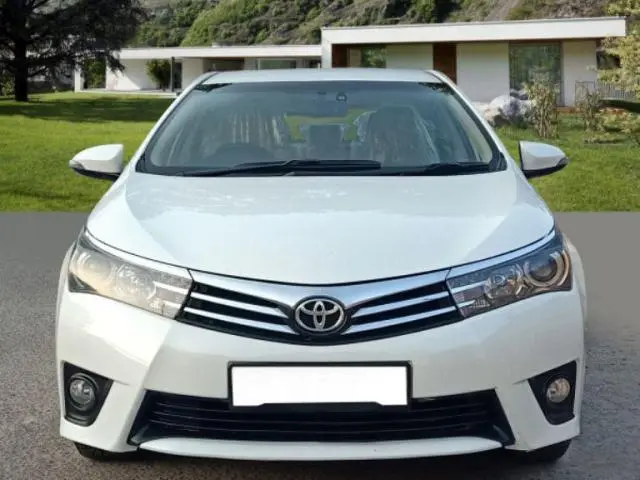 Toyota Corolla Altis 1.8 VL AT 2016