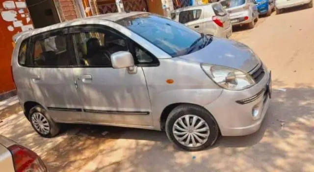Maruti Suzuki Zen Estilo VXi 2012