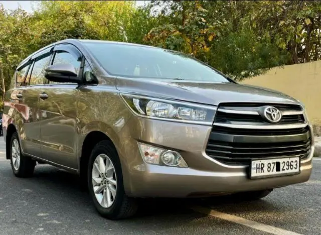 Toyota Innova Crysta 2.4 G 7 STR 2018
