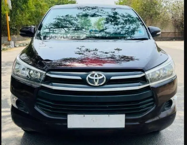 Toyota Innova Crysta 2.4 G Plus 8 STR 2018